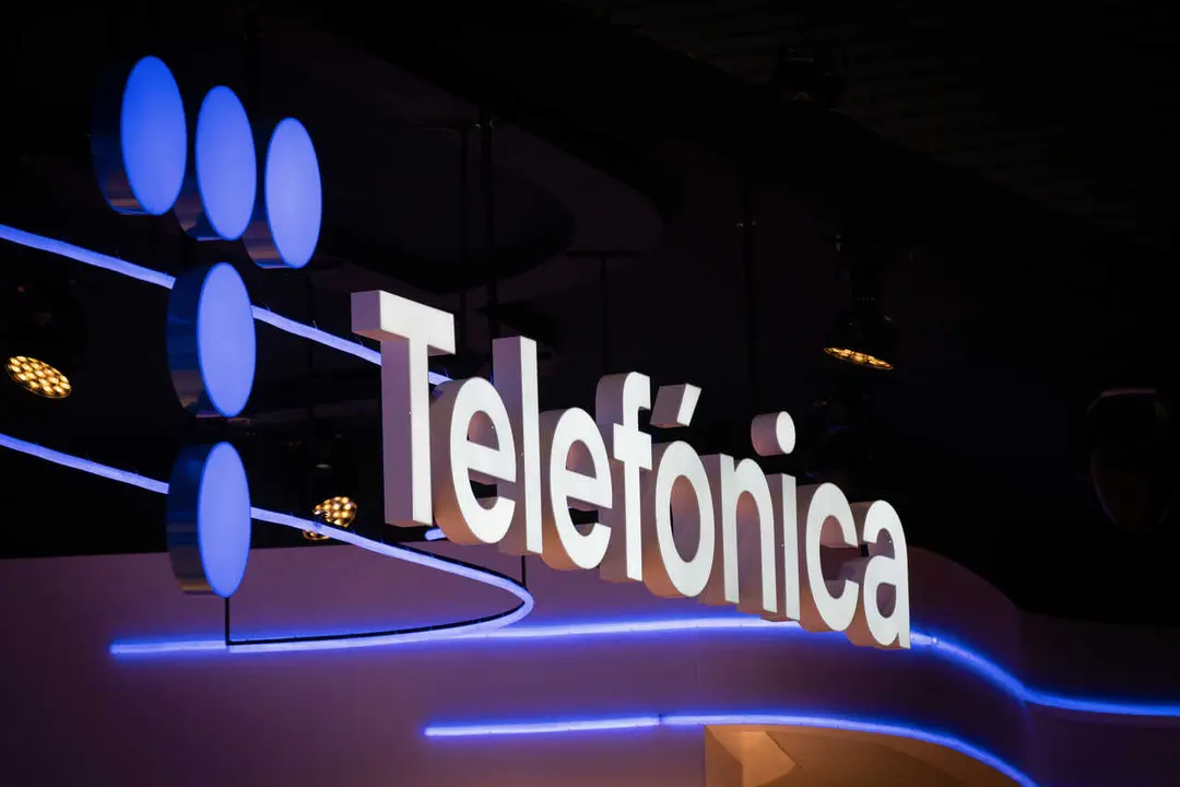 Archivo - Estand de Telef&oacute;nica en el Mobile World Congress (MWC).