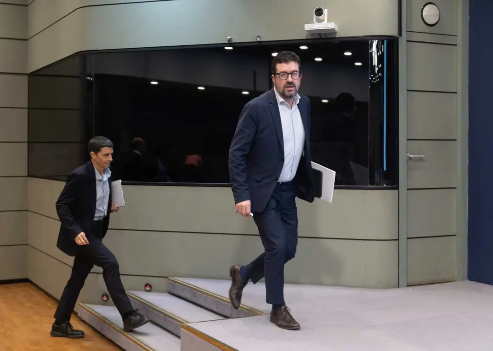 Archivo - Los secretarios de Estado de Trabajo, Joaqu&iacute;n P&eacute;rez Rey, y de Seguridad Social y Pensiones, Borja Su&aacute;rez.