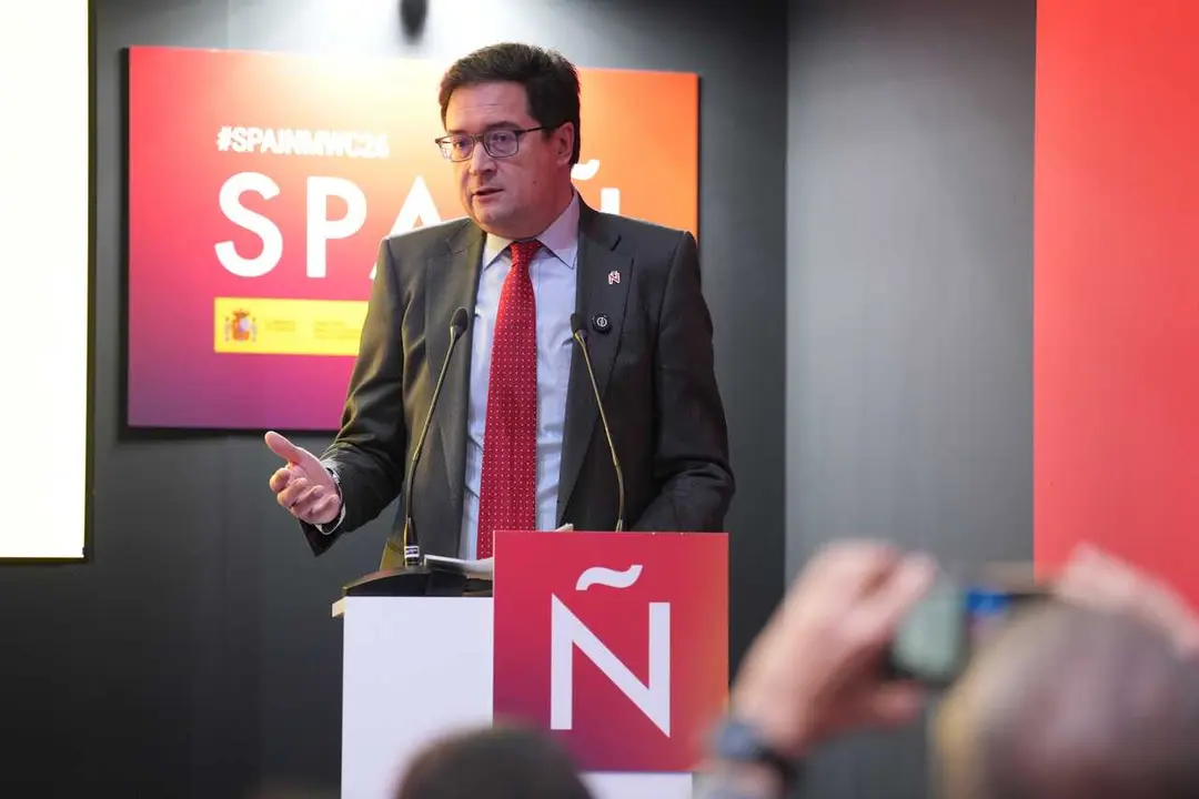 El ministro para la Transformaci&oacute;n Digital y de la Funci&oacute;n P&uacute;blica, &Oacute;scar L&oacute;pez, participa en el acto &lsquo;Con nuestra IA&rsquo;, Mobile World Congress Barcelona 2026, en la Fira de Barcelona, a 3 de marzo de 2026, en L'Hospitalet de Llobregat, Barcelona, Catalunya