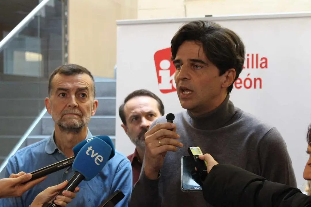 El candidato a la Presidencia de la Junta de Castilla y Le&oacute;n por En Com&uacute;n, Juan Gasc&oacute;n.