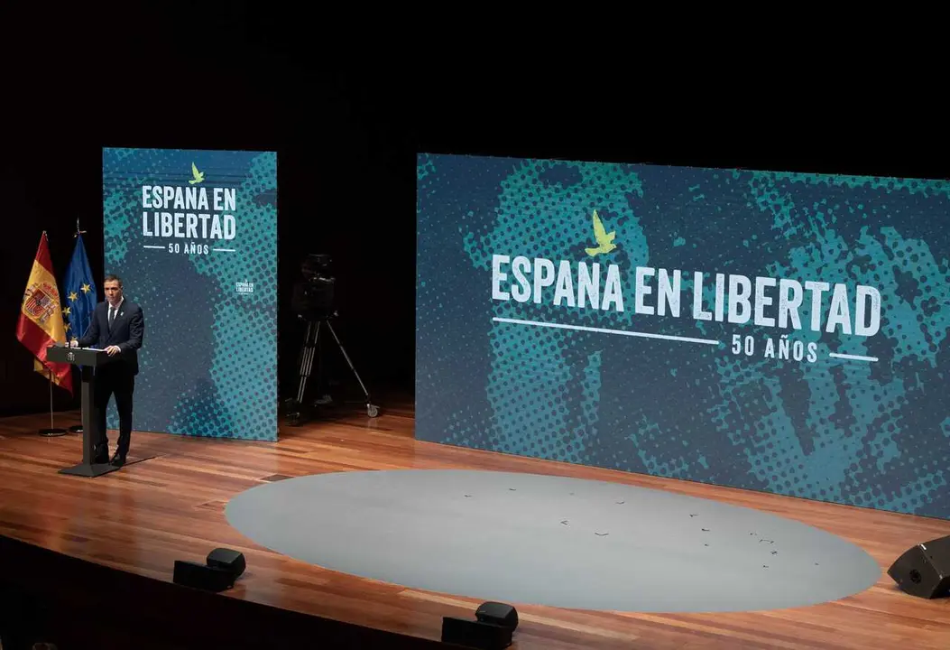 Archivo - El presidente del Gobierno, Pedro S&aacute;nchez, interviene durante el acto 'Espa&ntilde;a en Libertad', en el Auditorio del Museo Nacional Centro de Arte Reina Sof&iacute;a, a 8 de enero de 2025, en Madrid (Espa&ntilde;a). 