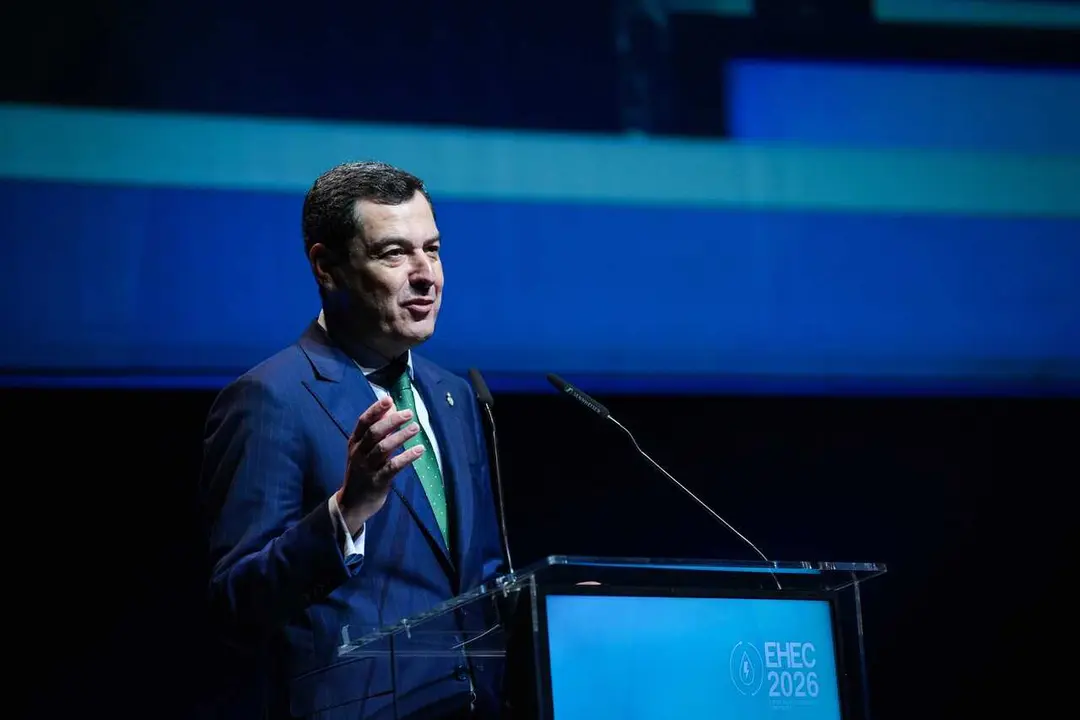 El presidente de la Junta de Andaluc&iacute;a, Juanma Moreno, interviene en la Conferencia Europea de Energ&iacute;a del Hidr&oacute;geno&nbsp;(EHEC), que se celebra en Sevilla. A 11 de marzo de 2026 en Sevilla (Andaluc&iacute;a, Espa&ntilde;a). 