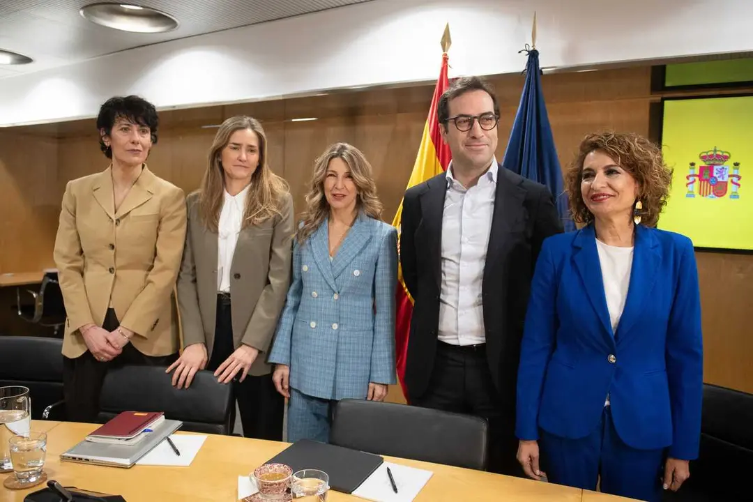 Reuni&oacute;n del Gobierno con los agentes sociales.