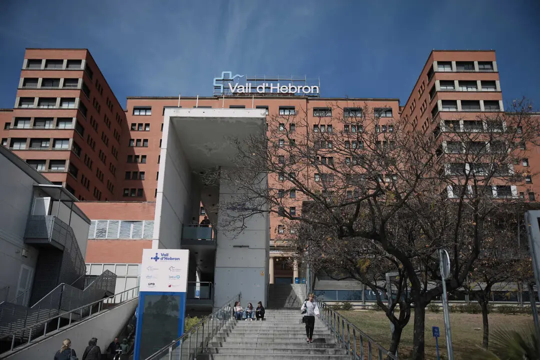 Archivo - Fachada del Hospital Vall d&rsquo;Hebron de Barcelona