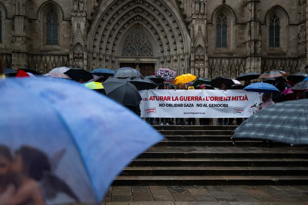 Concentraci&oacute;n en Barcelona contra la guerra en Oriente Medio