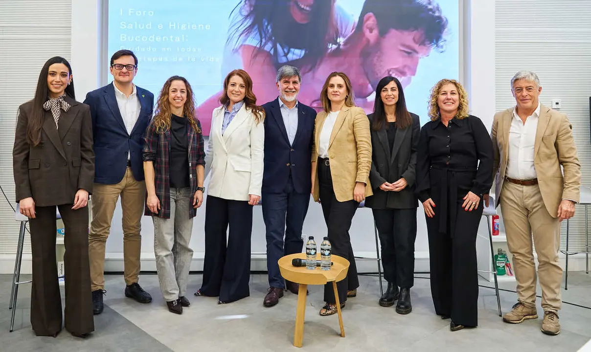 Un estudio de Stanpa revela que m&aacute;s del 75% de personas ve clave la salud oral, pero solo un 30% hace higiene completa