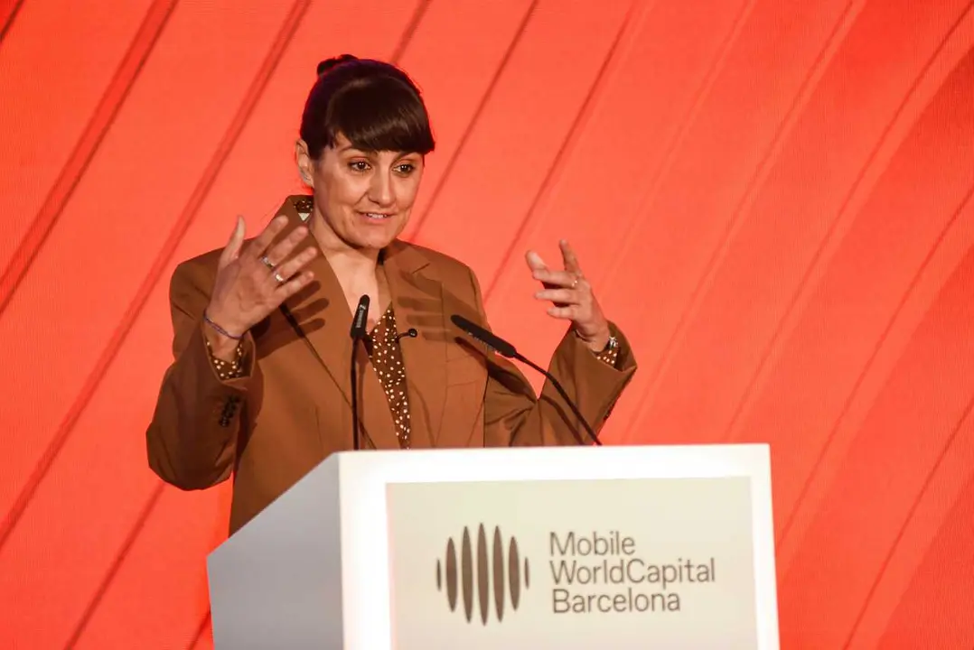 La secretaria de Estado de Digitalizaci&oacute;n e Inteligencia Artificial, Mar&iacute;a Gonz&aacute;lez Veracruz, durante un almuerzo en el marco del Mobile World Congress 