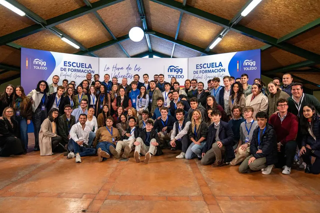 El secretario general del PP, Miguel Tellado, en la Escuela de Formaci&oacute;n de NNGG de Toledo.