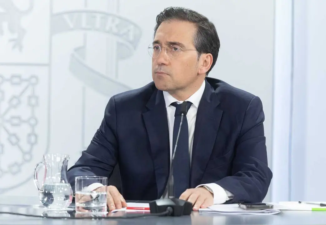 El ministro de Asuntos Exteriores, Jos&eacute; Manuel Albares, durante una rueda de prensa tras el Consejo de Ministros, a 3 de marzo de 2026, en Madrid (Espa&ntilde;a). El Consejo de Ministros ha aprobado hoy el proyecto de Ley del estatuto de las personas en formaci&oacute;