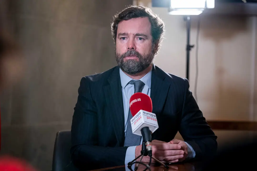 Archivo - El portavoz del Grupo Parlamentario de VOX en el Congreso de los Diputados, Iv&aacute;n Espinosa de los Monteros, durante una entrevista con Europa Press, a 20 de enero de 2022, en Madrid (Espa&ntilde;a). Espinosa adem&aacute;s es vicesecretario de Relaciones Intern