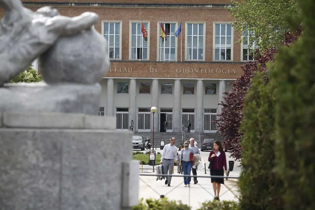 Archivo - Facultad de Odontolog&iacute;a de la Universidad Complutense