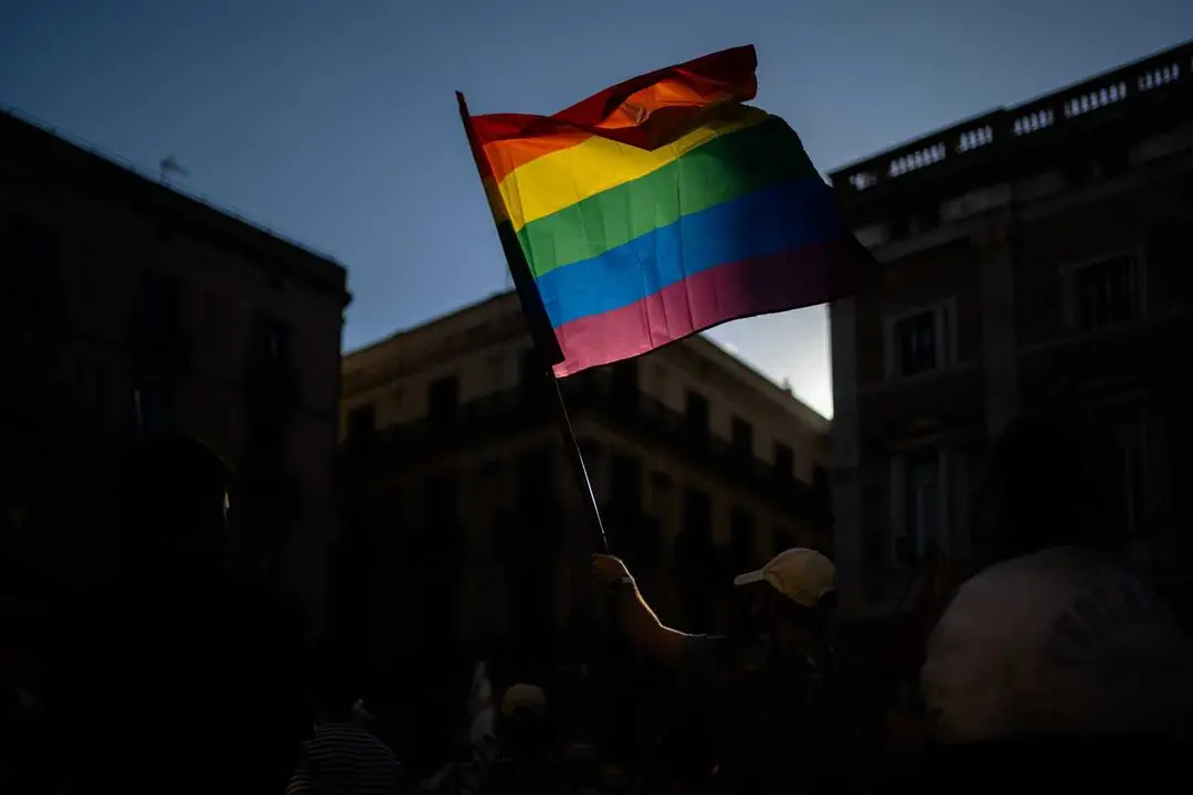Archivo - Una bandera LGTBI+, en una imagen de archivo