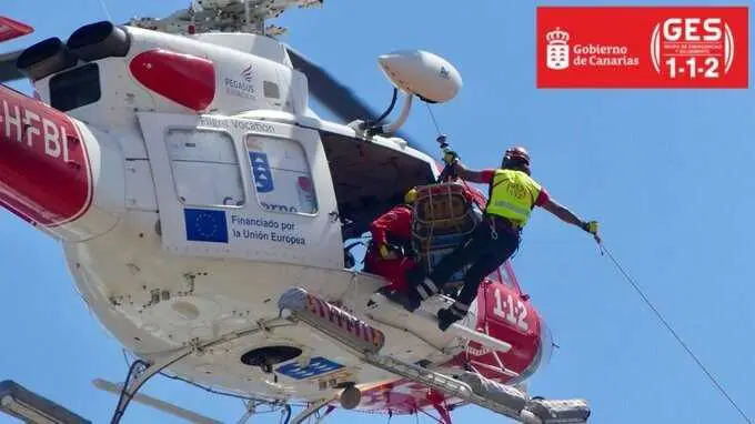 Archivo - Helic&oacute;ptero de rescate del GES