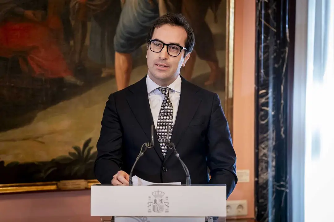 El vicepresidente primero y ministro de Econom&iacute;a, Comercio y Empresa, Carlos Cuerpo, durante el acto de traspaso de cartera, a 27 de marzo de 2026, en Madrid (Espa&ntilde;a).