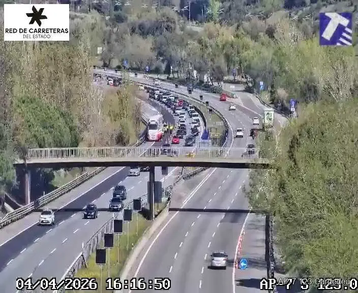 Estado de la circulaci&oacute;n en la AP-7 a la altura de Llinars del Vall&egrave;s (Barcelona)