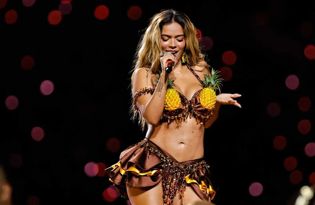 Karol G during the halftime show during the 2025 NFL Game between Kansas City Chiefs and Los Angeles Chargers on September 04, 2025 at Neo Qumica Arena in Sao Paulo, Brazil. (Photo by Karen Fontes / Sports Press Photo)