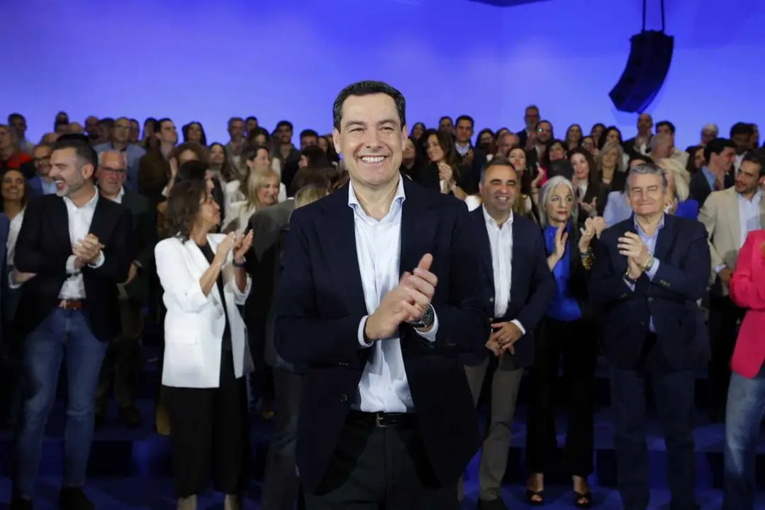 El presidente de la Junta y candidato del PP-A a la reelecci&oacute;n, Juanma Moreno, este s&aacute;bado en Granada