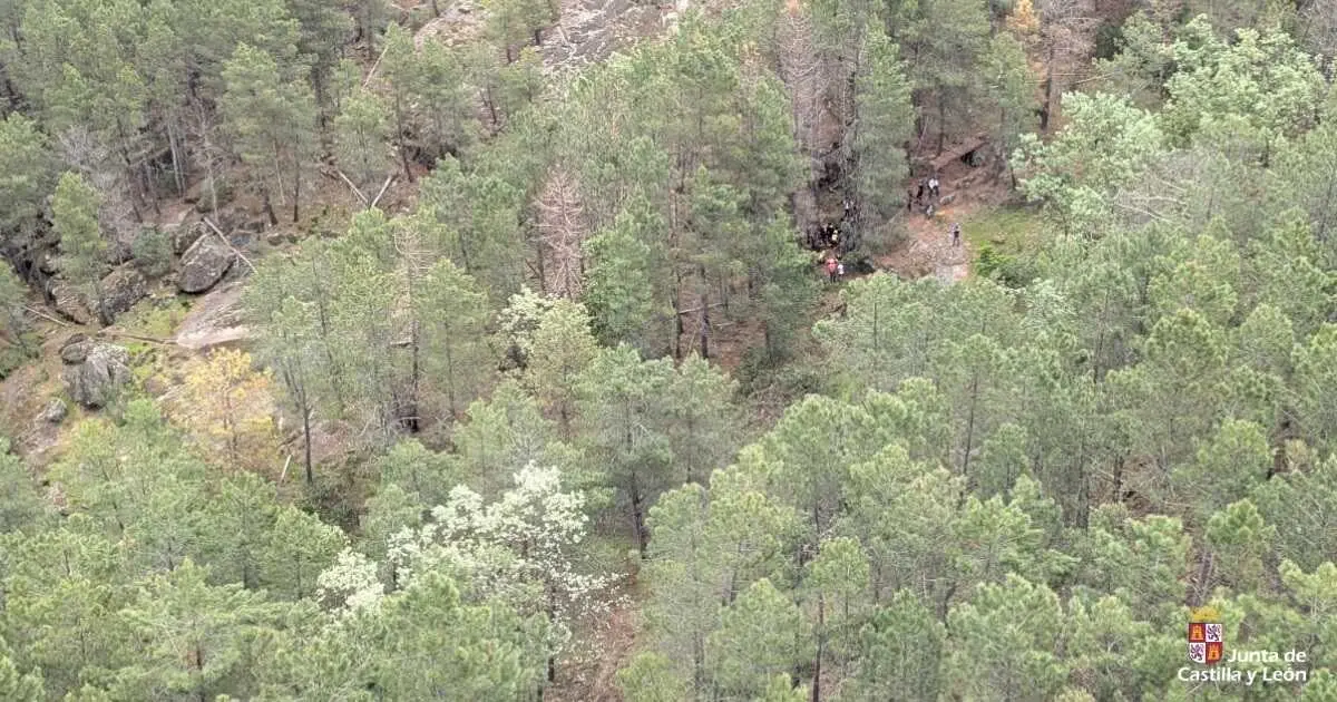 Muere un ciclista tras una ca&iacute;da de unos dos metros cuando realizaba un circuito en Arenas de San Pedro (&Aacute;vila)