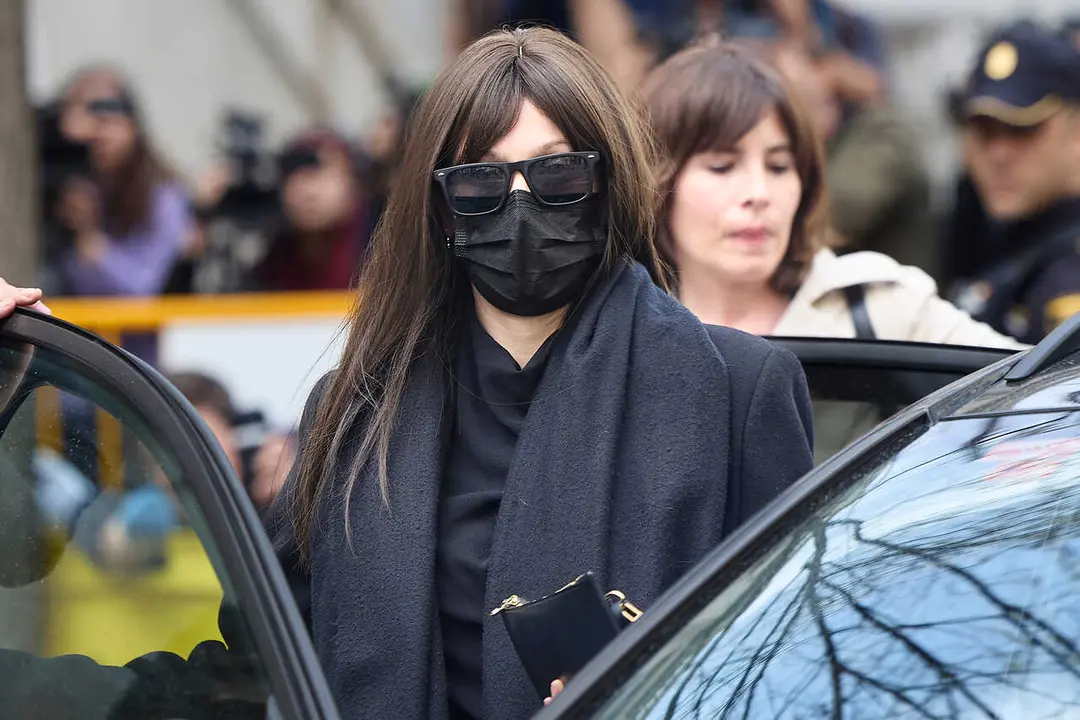 La expareja de &Aacute;balos, J&eacute;ssica Rodr&iacute;guez, a su salida del Tribunal Supremo, a 7 de abril de 2026, en Madrid (Espa&ntilde;a). El exministro Jos&eacute; Luis &Aacute;balos, su exasesor Koldo Garc&iacute;a y el empresario V&iacute;ctor de Aldama se sientan a partir de hoy en el banquillo de l