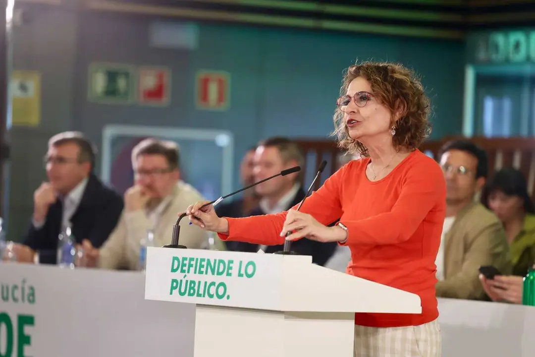 La candidata a la Junta del PSOE-A, Mar&iacute;a Jes&uacute;s Montero, durante el Comit&eacute; Director del partido celebrado el 10 de abril de 2026 en C&aacute;diz 