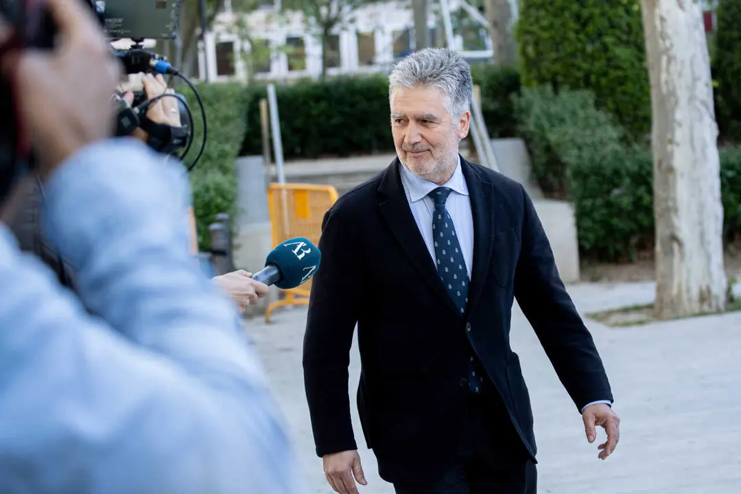 El ex director general de la Polic&iacute;a Ignacio Cosid&oacute; Guti&eacute;rrez a su llegada a la Audiencia Nacional, a 15 de abril de 2026, en San Fernando de Henares, Madrid (Espa&ntilde;a).