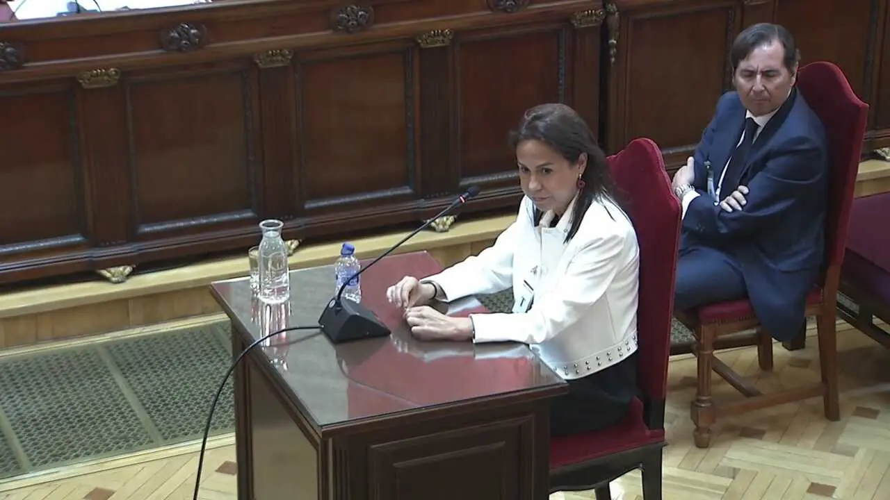La expresidenta de Adif Isabel Pardo de Vera, durante su declaraci&oacute;n como testigo en el Tribunal Supremo en el juicio de las mascarillas, en Madrid (Espa&ntilde;a).