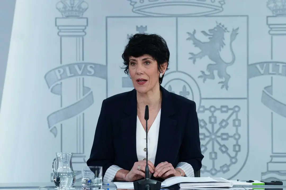 Archivo - La ministra de Inclusi&oacute;n, Seguridad Social y Migraciones, Elma Saiz