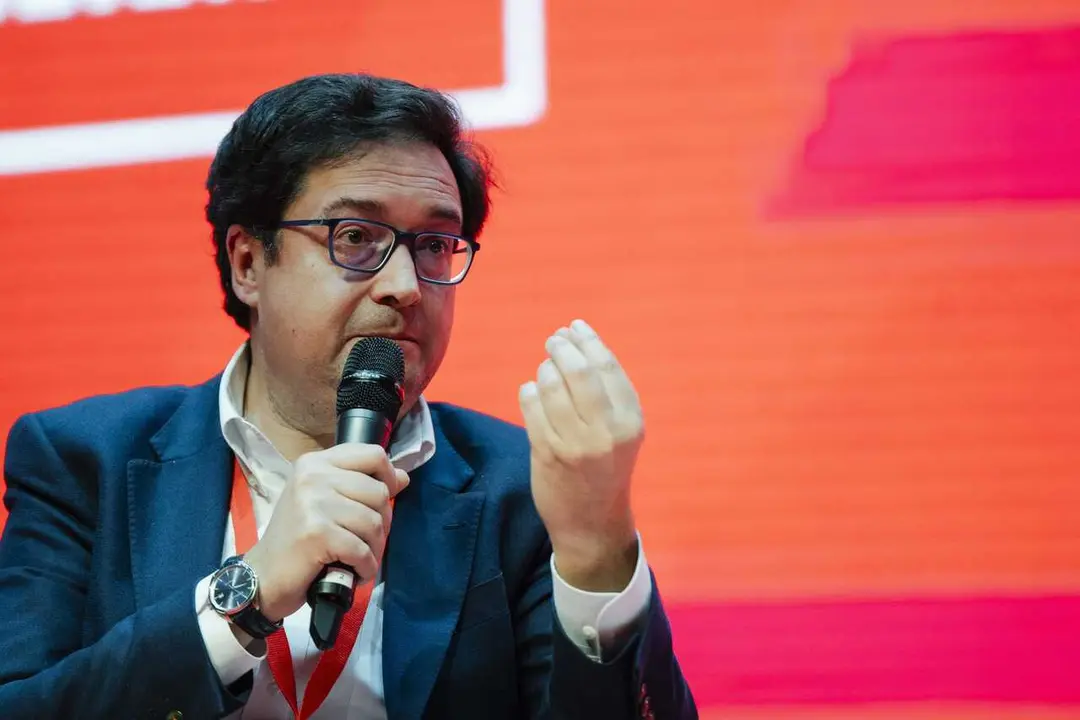 Archivo - El secretario general del PSOE-M y ministro para la Transformaci&oacute;n Digital y de la Funci&oacute;n P&uacute;blica, &Oacute;scar L&oacute;pez