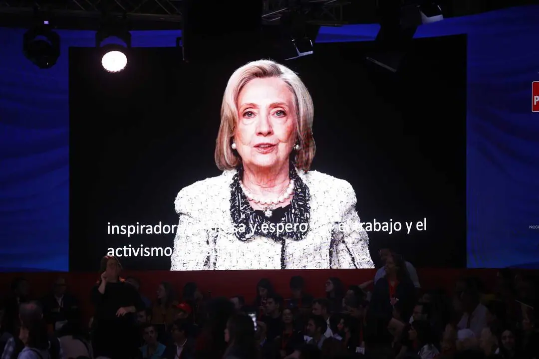 La exsecretaria de Estado estadounidense Hillary Clinton en una intervenci&oacute;n grabada en la segunda jornada de la Global Progressive Mobilisation (GPM)