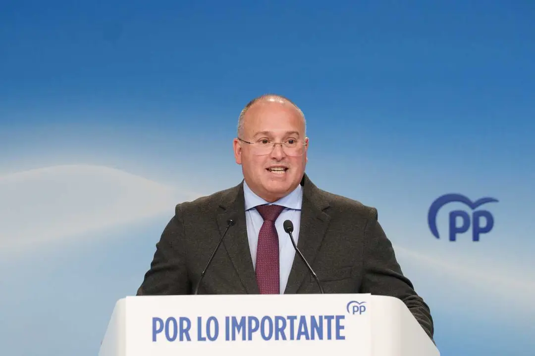 El secretario general del Partido Popular, Miguel Tellado, durante la rueda de prensa posterior al Comit&eacute; de Direcci&oacute;n del PP, a 20 de abril de 2026, en Madrid (Espa&ntilde;a).