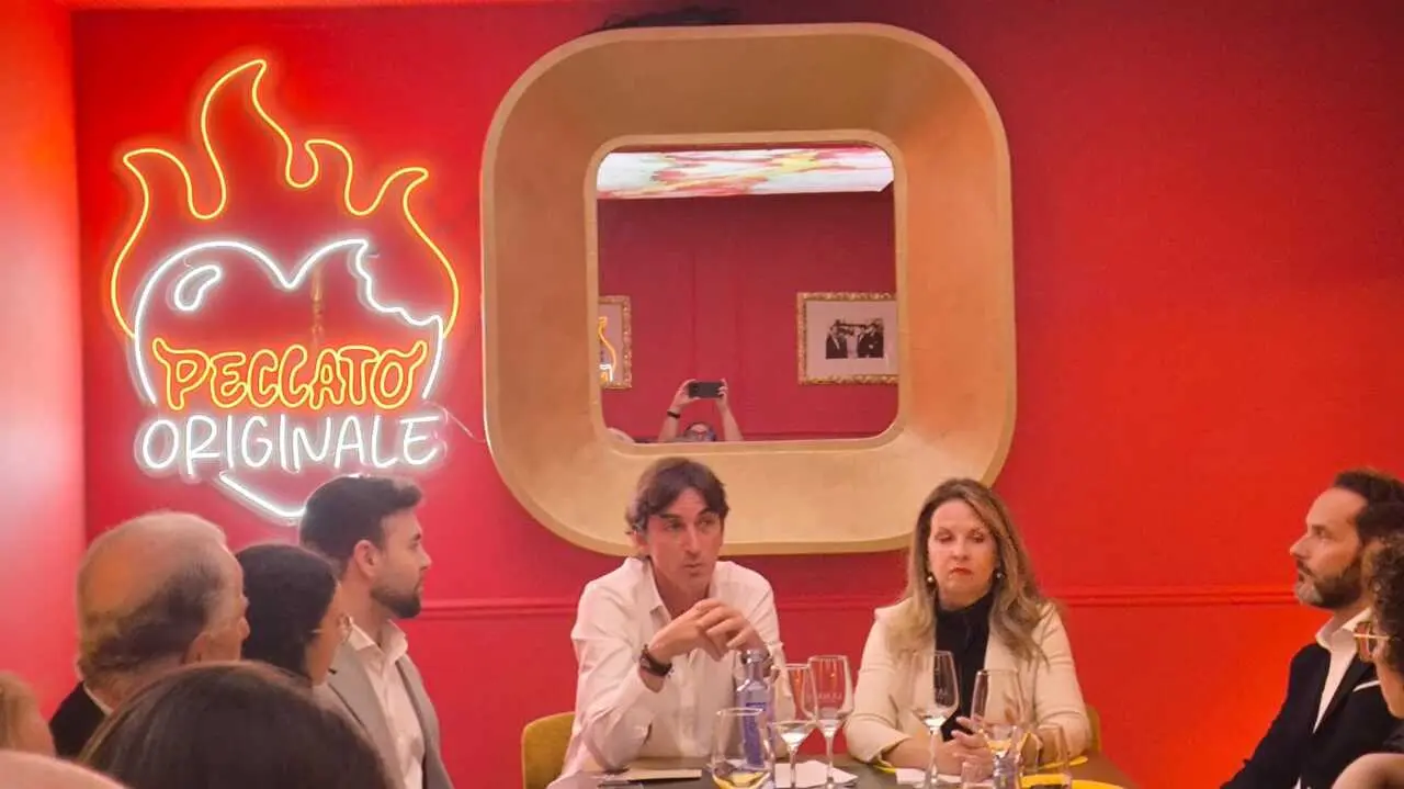 El consejero delegado del Grupo LMssLM, Javier Florist&aacute;n, y la directora general Loli Riquelme,