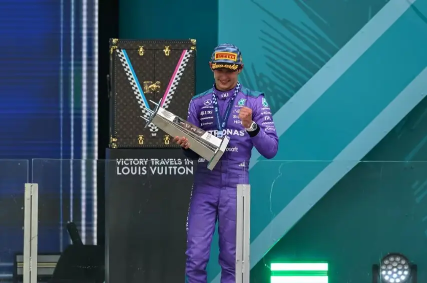 Antonelli celebrando en el GP de Miami