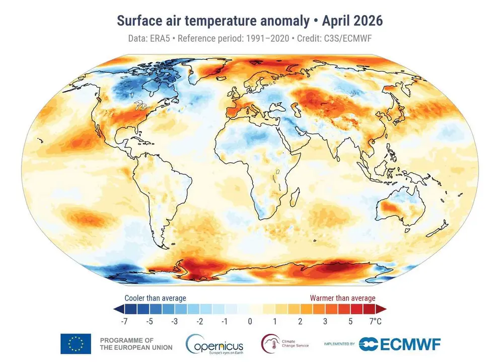 Anomal&iacute;a de la temperatura del aire en superficie en abril de 2026 con respecto a la media de abril para el periodo 1991-2020.