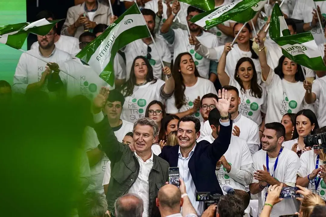 El presidente del PP de Andaluc&iacute;a y candidato a la reelecci&oacute;n de la Presidencia de la Junta, Juanma Moreno, durante un acto de campa&ntilde;a. a 10 de mayo de 2026 en M&aacute;laga (Andaluc&iacute;a, Espa&ntilde;a). El presidente del PP de Andaluc&iacute;a y candidato a la reelecci&oacute;n de la