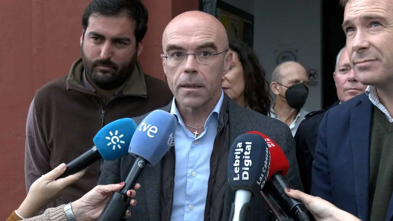 Jorge Buxad&eacute;  (Vox) acusa a Marlaska de ser un 'traidor' y 'no reconocer la labor de la Guardia Civil en ocho a&ntilde;os'