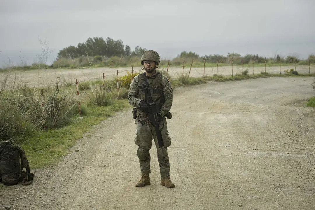 Archivo - Un militar durante un ejercicio, a 21 de marzo de 2024, en Ceuta (Espa&ntilde;a). 