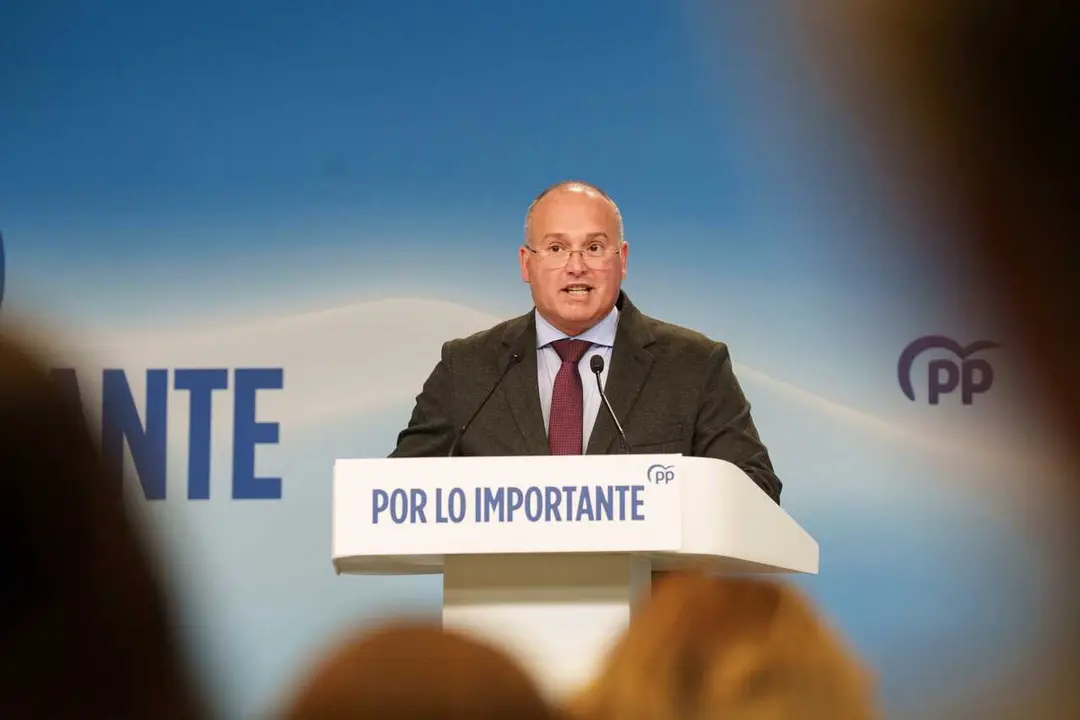El secretario general del Partido Popular, Miguel Tellado, durante la rueda de prensa posterior al Comit&eacute; de Direcci&oacute;n del PP, a 20 de abril de 2026, en Madrid (Espa&ntilde;a).