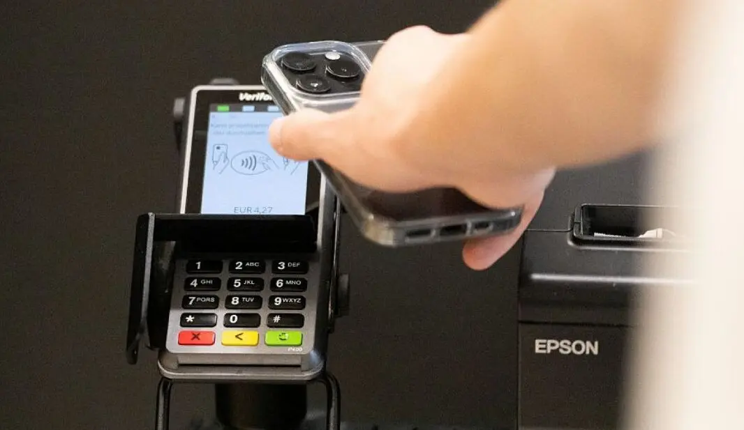 Pago con tarjeta en el m&oacute;vil