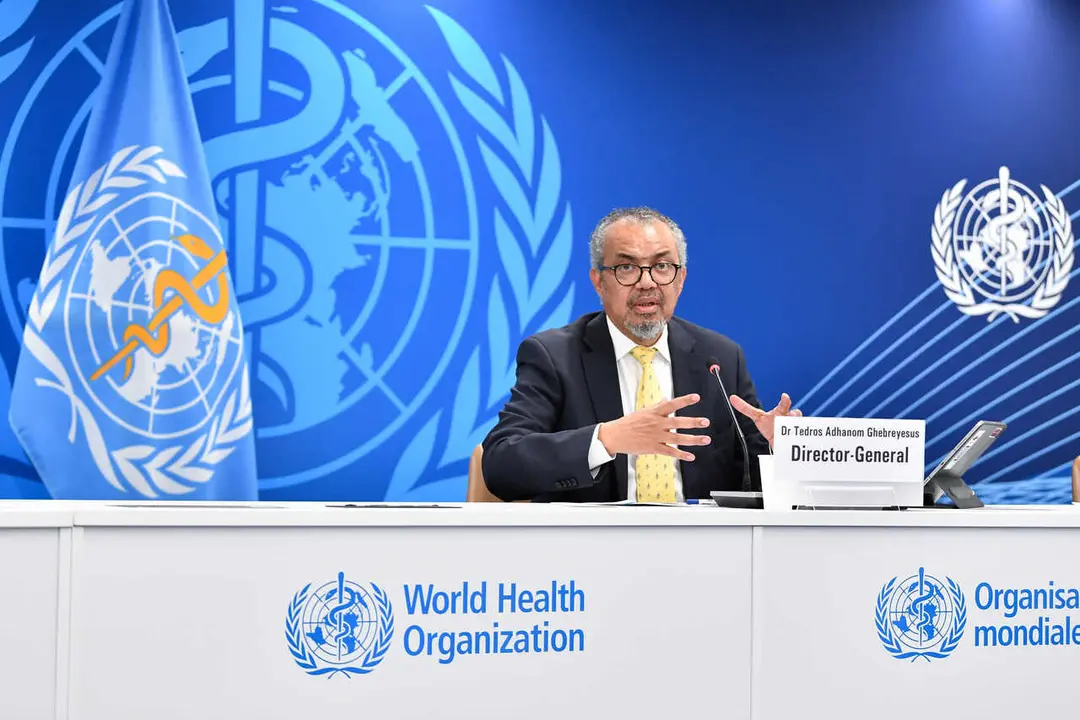 Archivo - El director general de la Organizaci&oacute;n Mundial de la Salud (OMS), Tedros Adhanom Ghebreyesus, durante una rueda de prensa en la ciudad suiza de Ginebra en diciembre de 2025 (archivo)