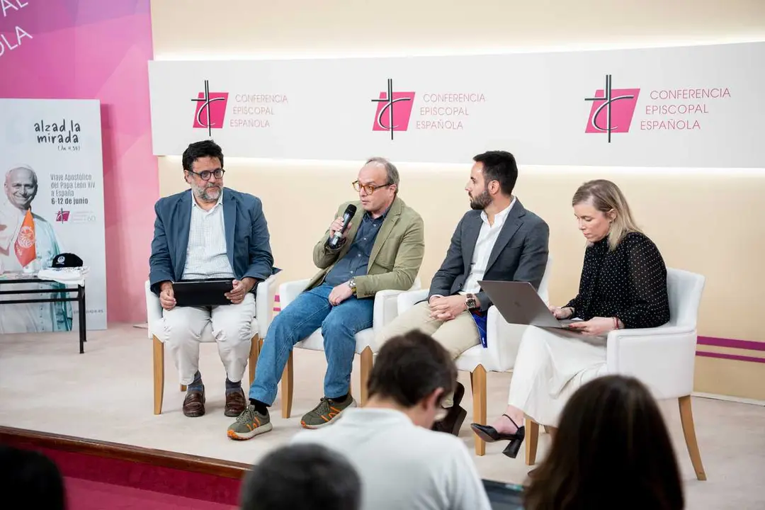 Rueda de prensa sobre la visita del Papa a Espa&ntilde;a.
