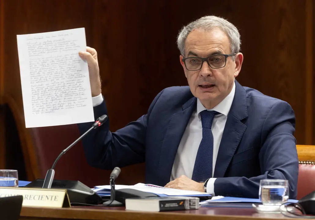 Archivo - El expresidente del Gobierno Jos&eacute; Luis Rodr&iacute;guez Zapatero durante su comparecencia en el Senado el 2 de marzo.