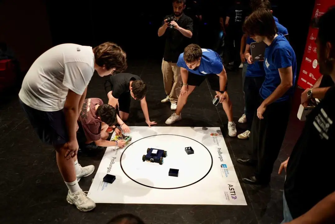 El X ASTI Robotics Challenge reconoce a los mejores talentos j&oacute;venes tecnol&oacute;gicos en la gran final celebrada en Burgos