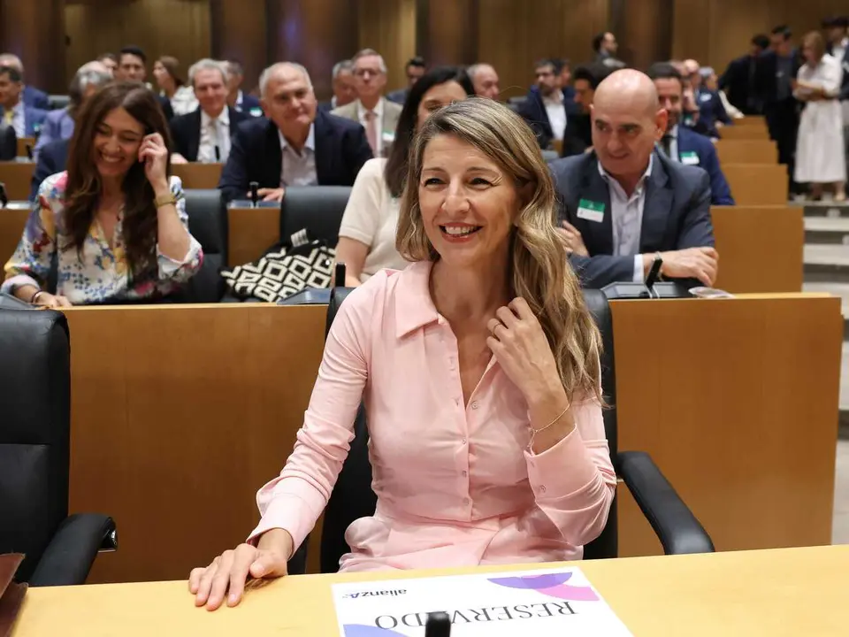 La vicepresidenta segunda y ministra de Trabajo y Econom&iacute;a Social, Yolanda D&iacute;az, durante la presentaci&oacute;n oficial como Confederaci&oacute;n, en el Congreso de los Diputados, a 1 de  junio de 2026, en Madrid (Espa&ntilde;a). 