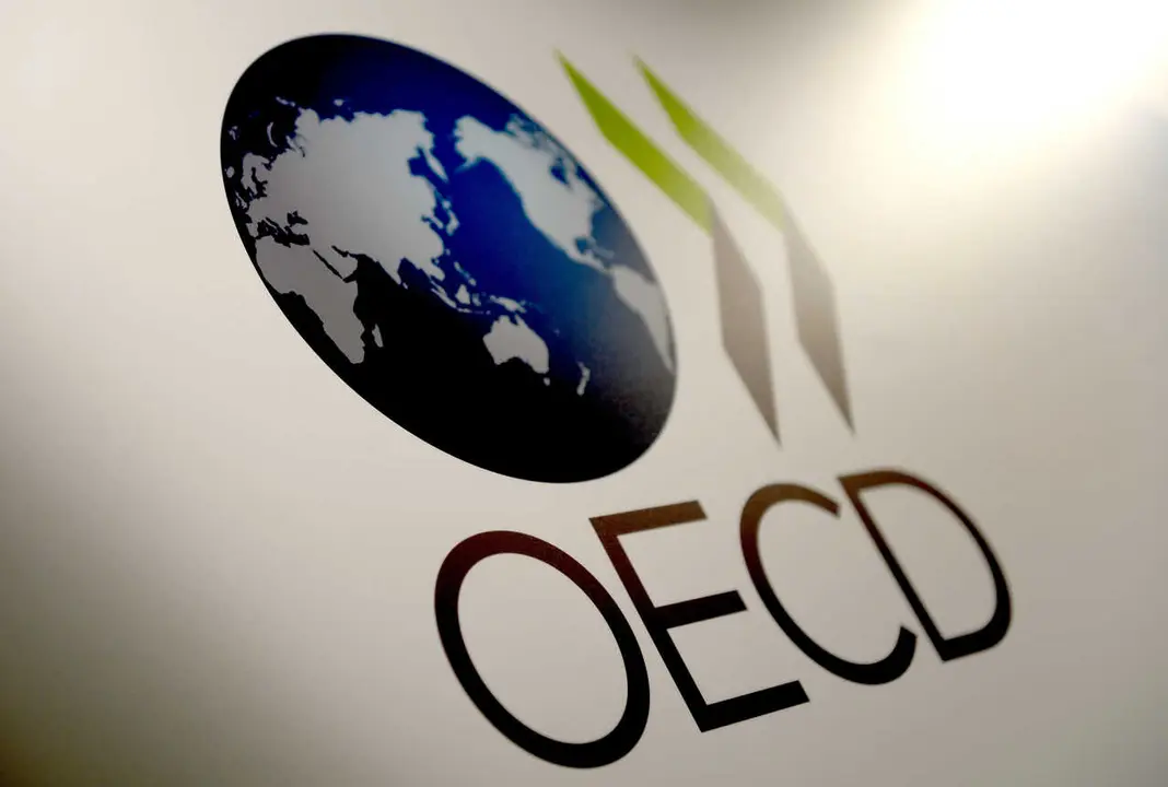 Archivo - FILED - 27 May 2015, Berlin: The logo of the Organization for Economic Co-operation and Development (OECD) is pictured in Berlin. The Organization for Economic Co-operation and Development (OECD) is scheduled to present a new outlook on growth i