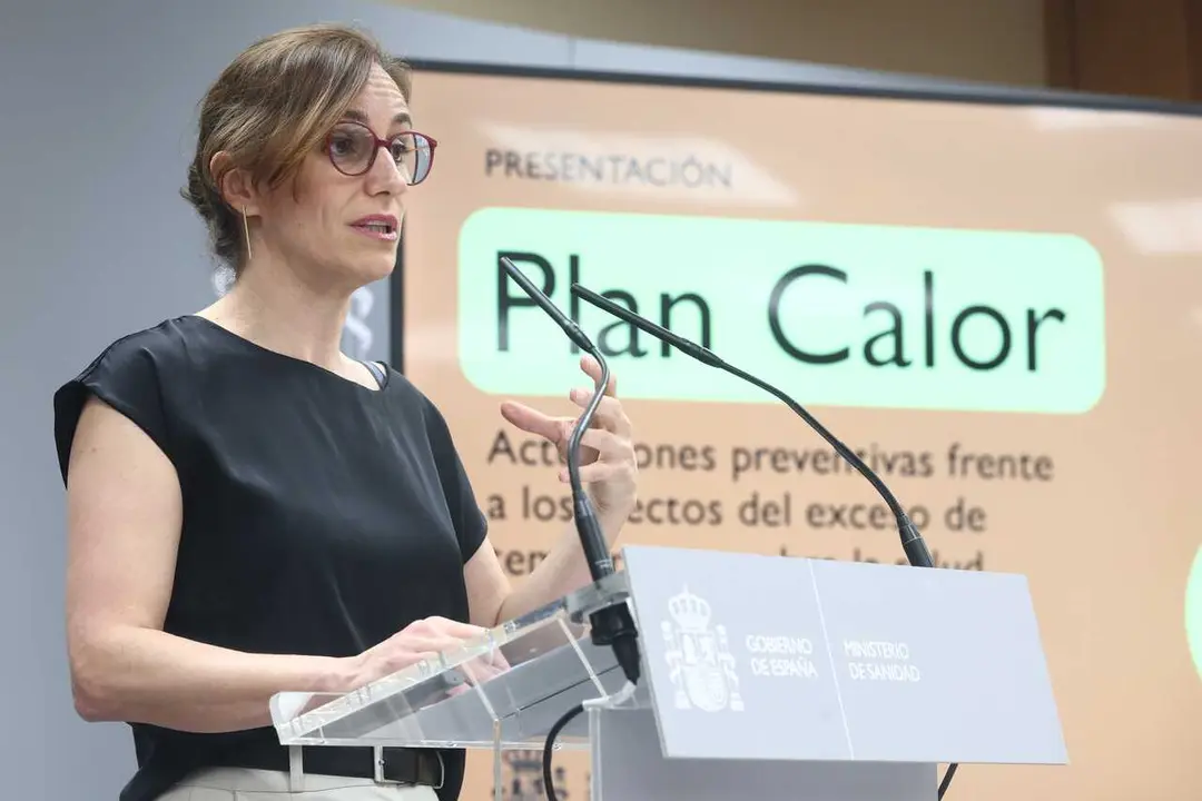 La ministra de Sanidad, M&oacute;nica Garc&iacute;a, durante la presentaci&oacute;n del Plan Nacional de actuaciones preventivas de los efectos de los excesos de temperaturas sobre la salud, a 3 de junio de 2026, en Madrid (Espa&ntilde;a).