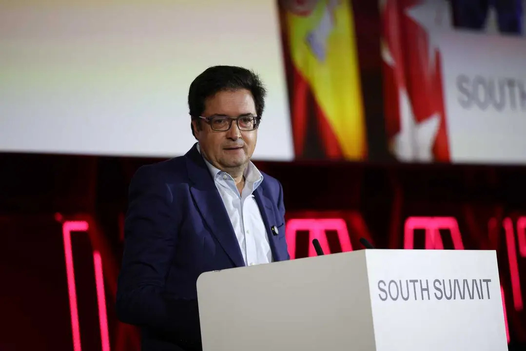 El ministro para la Transformaci&oacute;n Digital y de la Funci&oacute;n P&uacute;blica, &Oacute;scar L&oacute;pez, durante la celebraci&oacute;n del acto de inauguraci&oacute;n de la 15&ordf; edici&oacute;n del South Summit Madrid 2026, a 3 de junio de 2026, en Madrid (Espa&ntilde;a). Este foro global de emprendimiento e