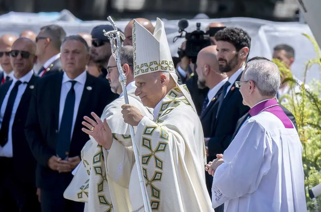 El Papa Le&oacute;n XIV preside la misa de Corpus Christi, en la plaza de Cibeles, a 7 de junio de 2026, en Madrid (Espa&ntilde;a). 