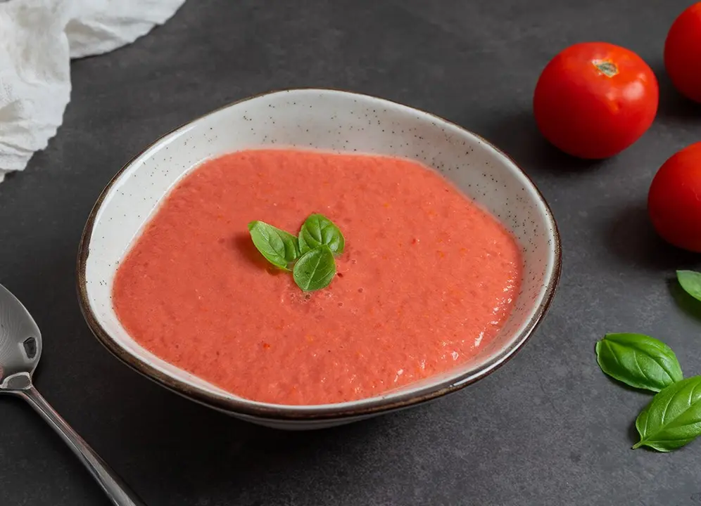 Sopa fr&iacute;a de tomate
