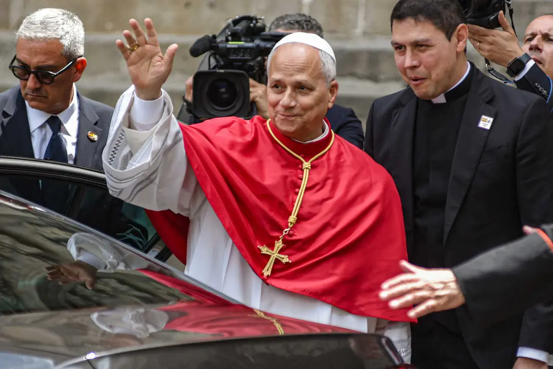El Papa Le&oacute;n XIV a su llegada a la Catedral