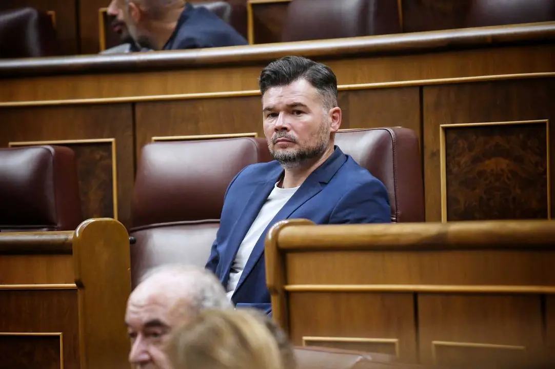 Archivo - El portavoz de ERC en el Congreso, Gabriel Rufi&aacute;n, durante una sesi&oacute;n plenaria 